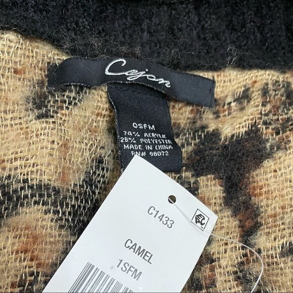 NEW CEJON Cat Lover Turtleneck Poncho - OS - Picture 5 of 6